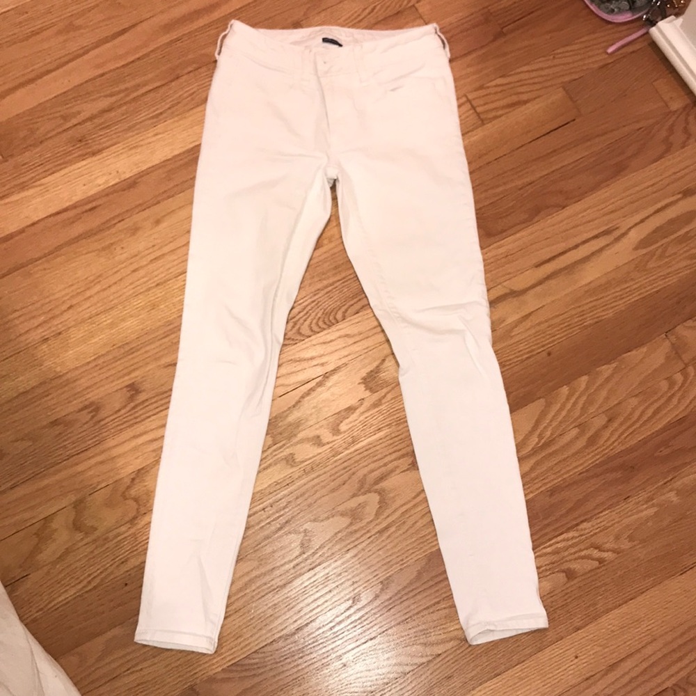 White American Eagle Jeans
